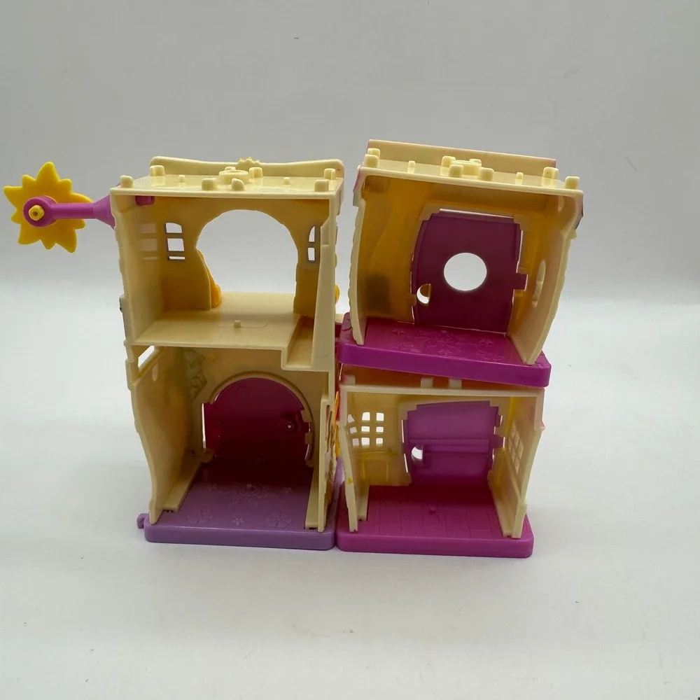 Disney Doorables Rapunzel‎ Tangled Playset Kids Purple Art Gallery Tower Houses